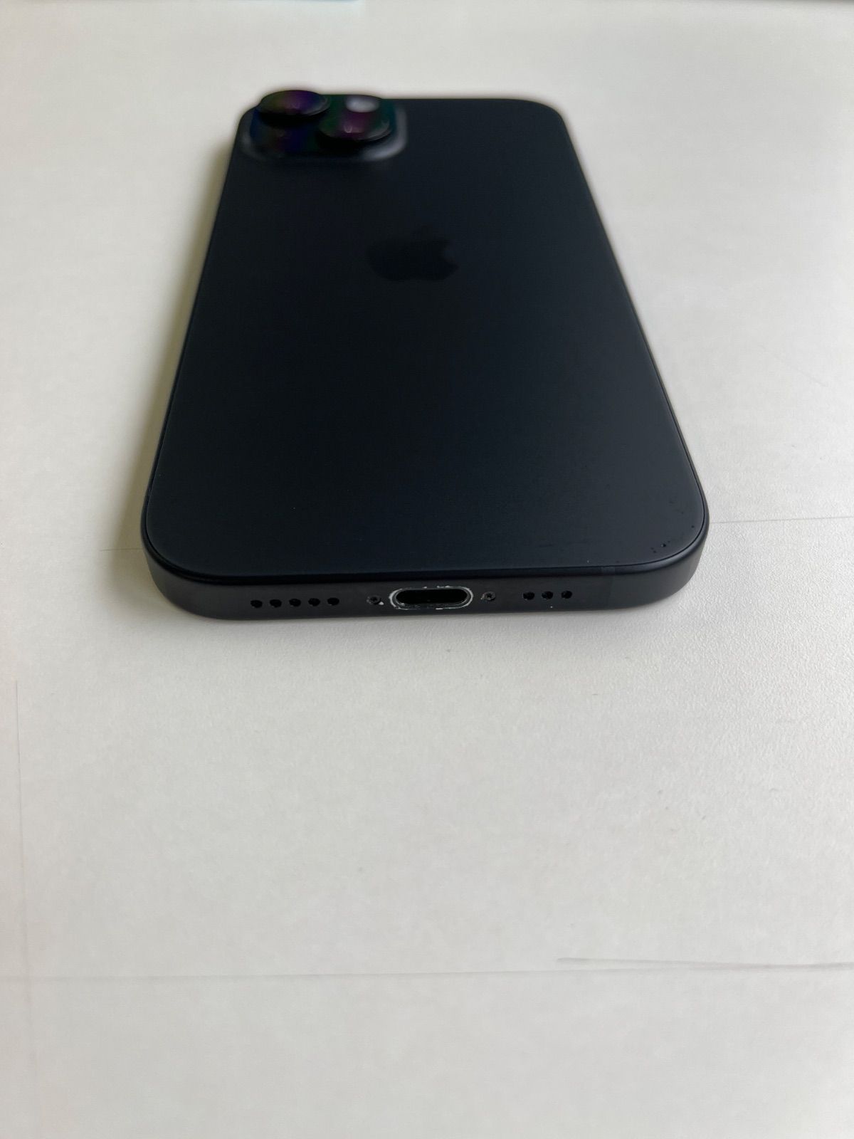 美品 iPhone 15 128GB ブラック バッテリー84% MTMH3J/A - 8844 7