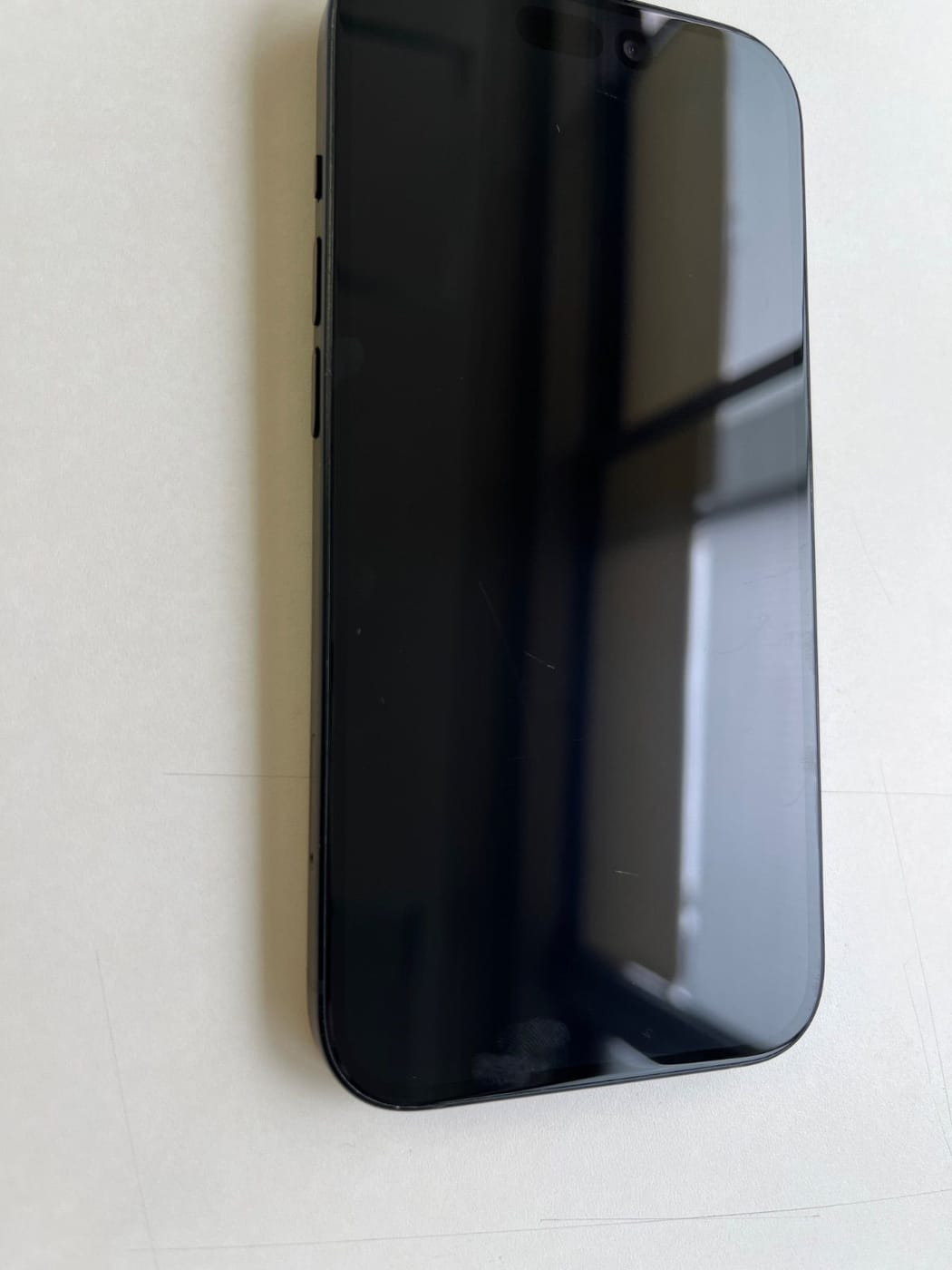 美品 iPhone 15 128GB ブラック バッテリー85% MTMH3J/A - 0730 6